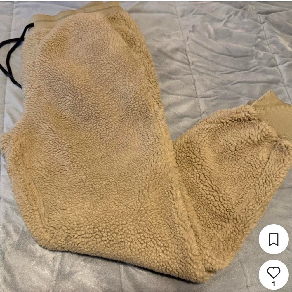 Forever 21 Men's Tan Jogger Pants